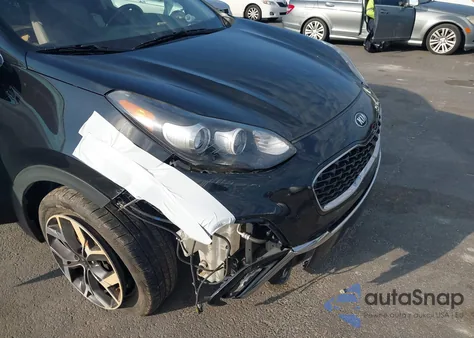 2020 Kia Sportage Ex z USA, uszkodzony, nr VIN KNDPN3ACXL7693407